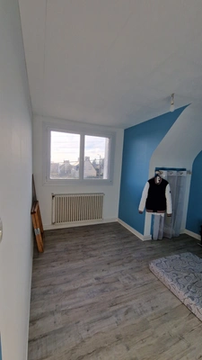 MAISON FAMILIALE DE 120m2 SUR SOUS SOL DE 58m2