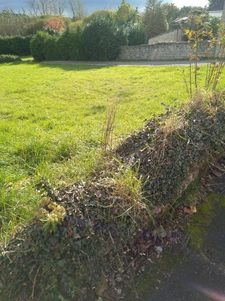 TERRAIN de  592 m2 à Scaer