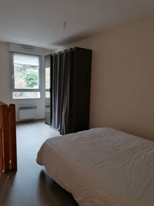  Appartement Duplex LAVAL 