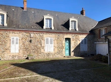 À Vendre : Maison Bourgeoise de Caractère au Coeur de Vaiges