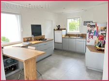 Maison récente à Azé