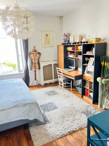 Maison rénovée à LAVAL rive gauche 