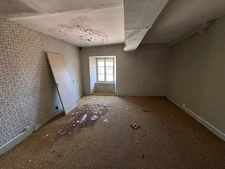 EXCLUSIVITE : Immense potentiel au coeur d'un village en May