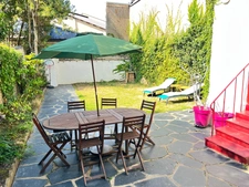 Maison rénovée à LAVAL rive gauche 