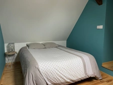 Maison rénovée à la campagne en pierres apparentes 