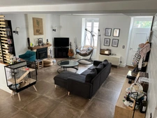 Maison rénovée centre ville Rive droite