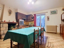 MAISON AVEC DEPENDANCES