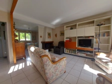 Maison familiale 3 chambres + bureau   très grand terrain