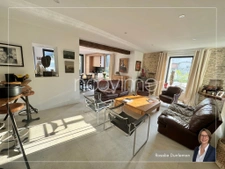 CHARME & AUTHENTICITE