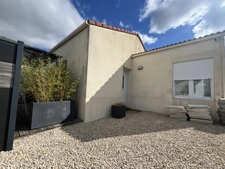 MAISON MEUBLÉE EN LOCATION, DE PLAIN-PIED À MAULÉON