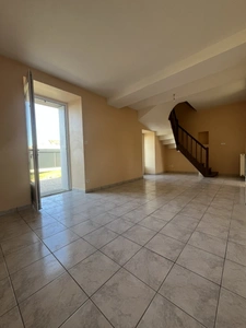 Maison familiale 4 chambres   Saint-Hilaire-du-Bois 