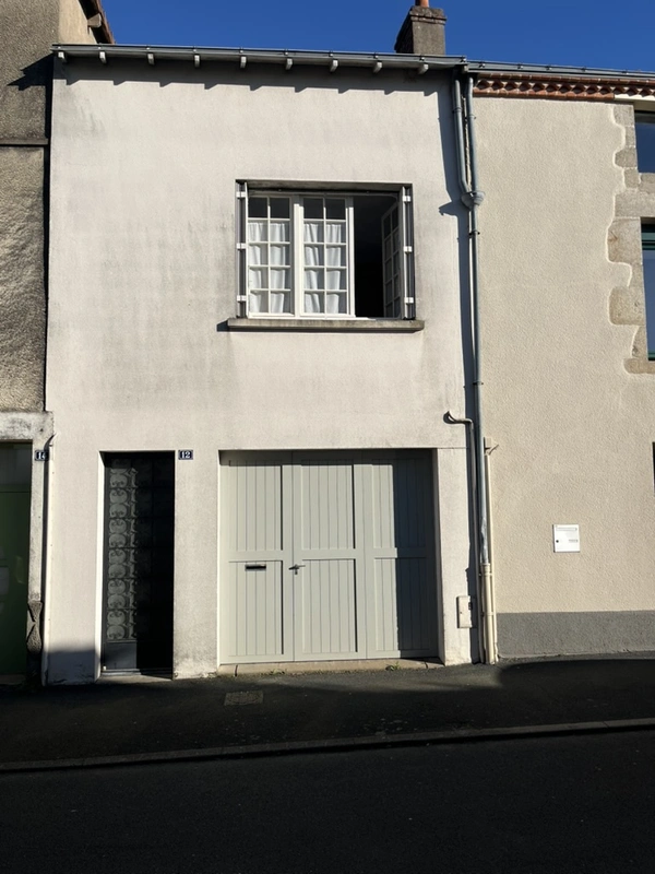 Maison de ville   Centre de Mauléon