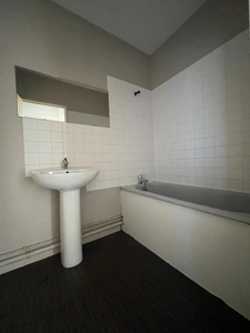 À LOUER   Appartement de 64 m2   Cholet, rue de la Sèvre