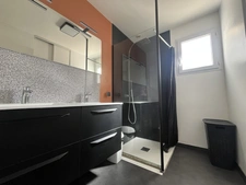 MAISON MEUBLÉE EN LOCATION, DE PLAIN-PIED À MAULÉON