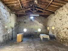 Grange 145 m2 sur 1000m2 de jardin