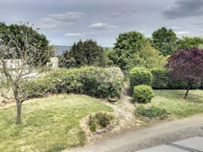 Maison avec travaux sur 1428m2 de jardin 