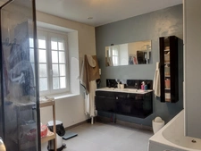 MAISON AU CALME DANS VILLAGE