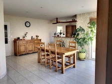  Maison 4 chambres 114m2 avec garage et grand jardin