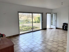 Maison 3 chambres 90m2  + grand jardin + 300m2 de dependance
