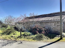 Grange 145 m2 sur 1000m2 de jardin