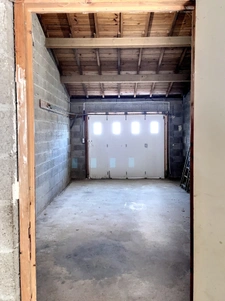 Maison 3 chambres 90m2  + grand jardin + 300m2 de dependance