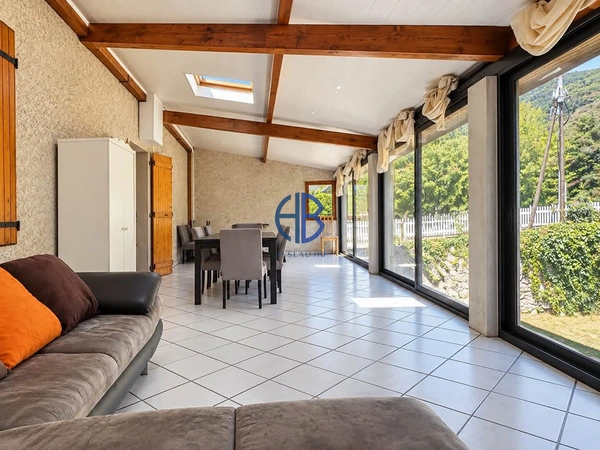 MAISON DE CARACTÈRE RÉNOVÉE  158 m²  EXTENSION DE 45 m²