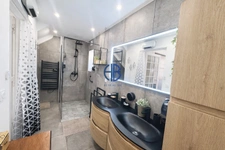 Demeure élégante de caractère 5 chambres dont suite parentale au rez-de-chaussée située à Colombe (38)