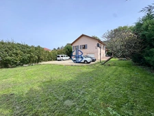 Maison familiale de 100 m² sur terrain de 1300 m² Montrevel