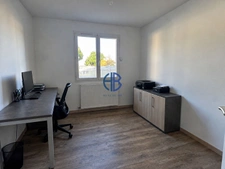Maison de plain pied 126 m² 4 chambres terrain clos de 1000 m²