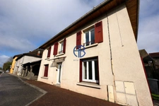 Immeuble Les Abrets En Dauphine 162 m2