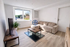 Maison rénové plein de cachet au coeur de Marcilloles