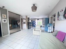 Chaleureuse maison familiale de plain-pied dans un quartier prisé de Voreppe