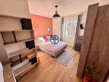 Demeure élégante de caractère 5 chambres dont suite parentale au rez-de-chaussée située à Colombe (38)