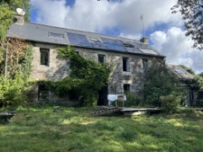 Bien d'exception   Ancien presbytère à Callac