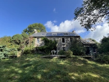 Bien d'exception   Ancien presbytère à Callac