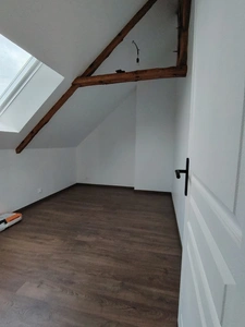 Longère en pierre avec dépendances sur 9500 m2, aux portes d