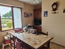 Charmante maison bretonne avec grand jardin, proche Quintin