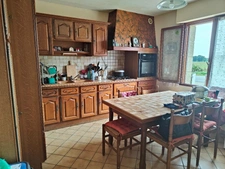 Charmante maison bretonne avec grand jardin, proche Quintin