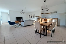 T3 rénové avec jardinet privatif   Plein centre Sainte-Anne-