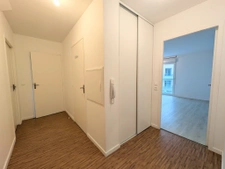 Appartement T2 - 51 m2 avec balcon et box (garage) fermé   D