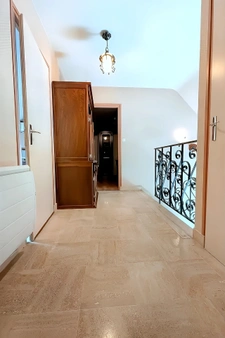 Entre Vannes, Auray, au bourg de Ploeren   Maison familiale 