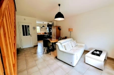 A saisir ! Maison contemporaine et chaleureuse à Ploeren   P