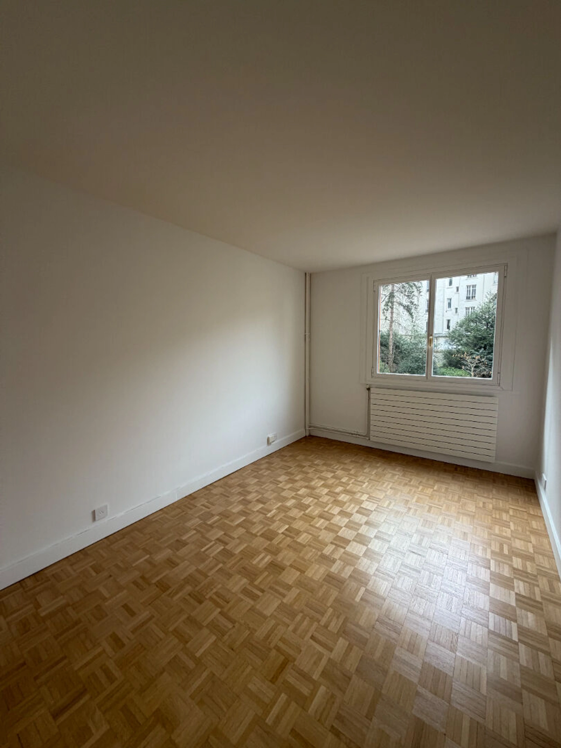 ISSY-LES-MOULINEAUX - CORENTIN CELTON 10