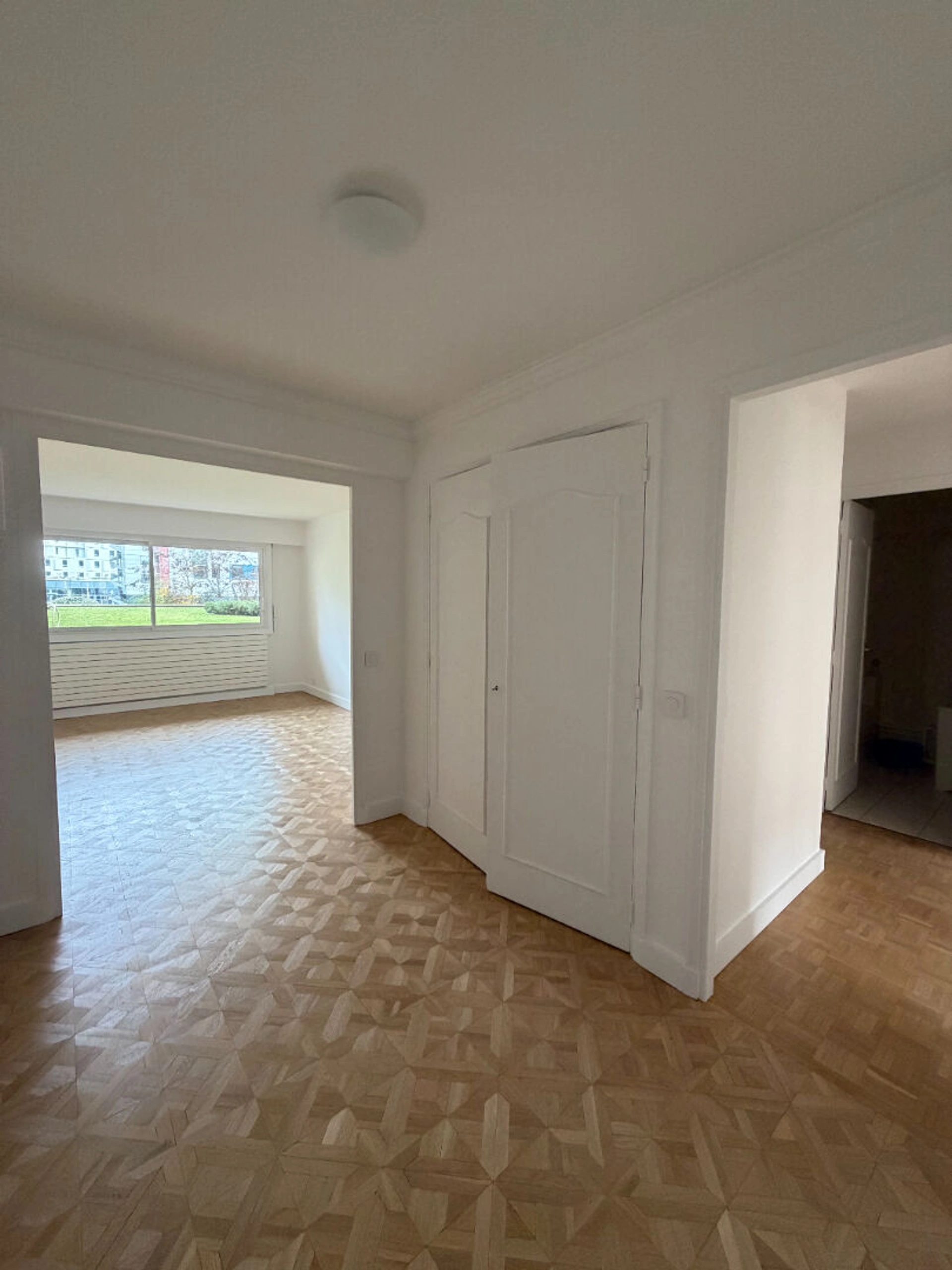 ISSY-LES-MOULINEAUX - CORENTIN CELTON 5