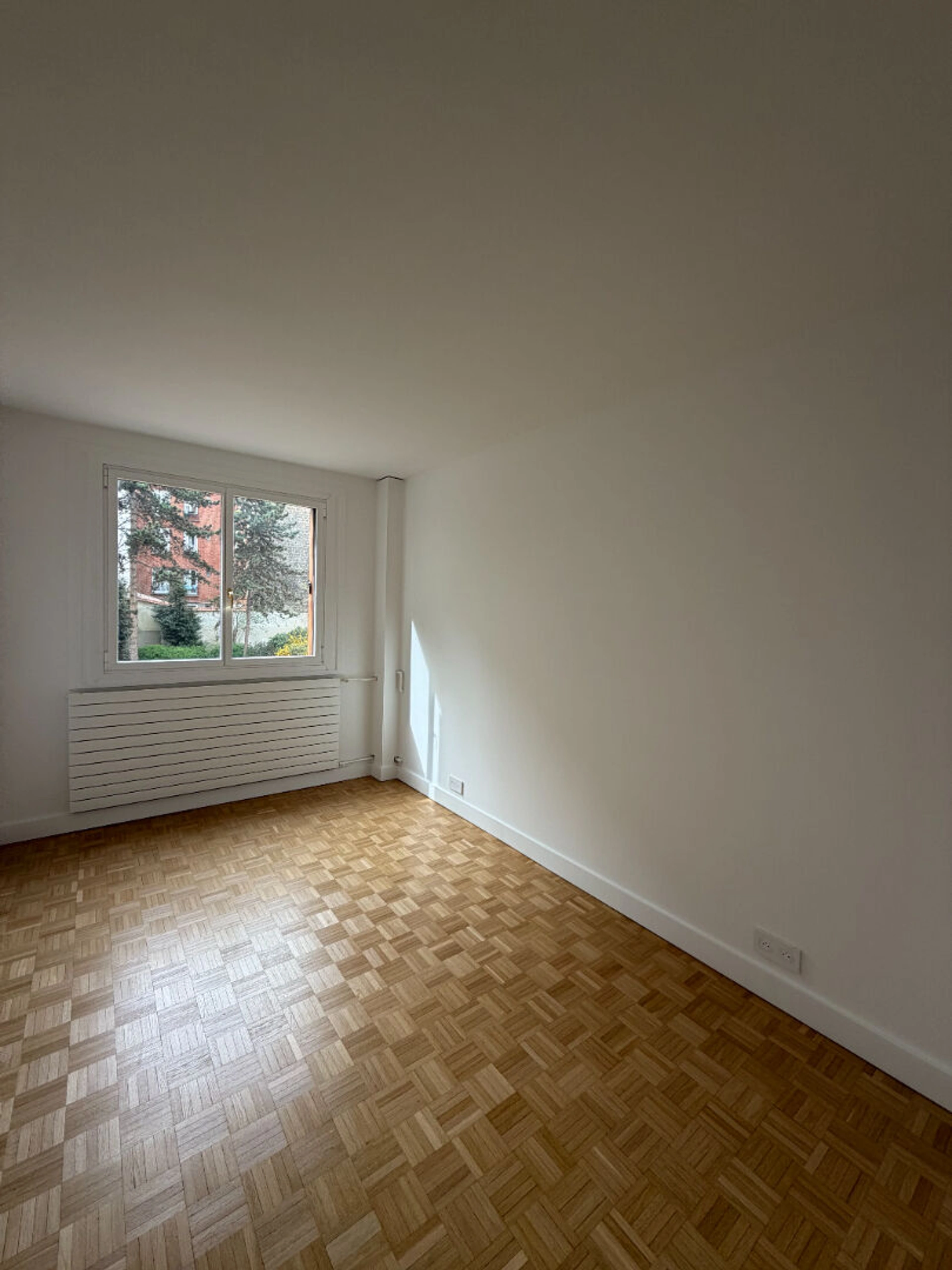 ISSY-LES-MOULINEAUX - CORENTIN CELTON 11