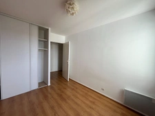 ISSY-LES-MOULINEAUX 9