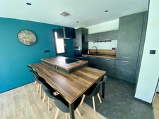 Appartement situé à proximité des commerces et du centre-vil