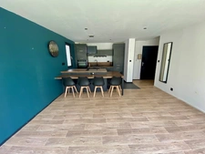 Appartement situé à proximité des commerces et du centre-vil