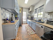 Maison en pierres entièrement relookée dans beau cadre de vi 8