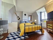 Maison en pierres entièrement relookée dans beau cadre de vi 11